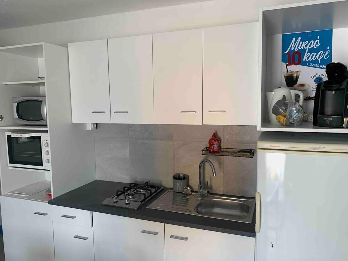Le Depot Appartement Du Port A Champvert Buitenkant foto